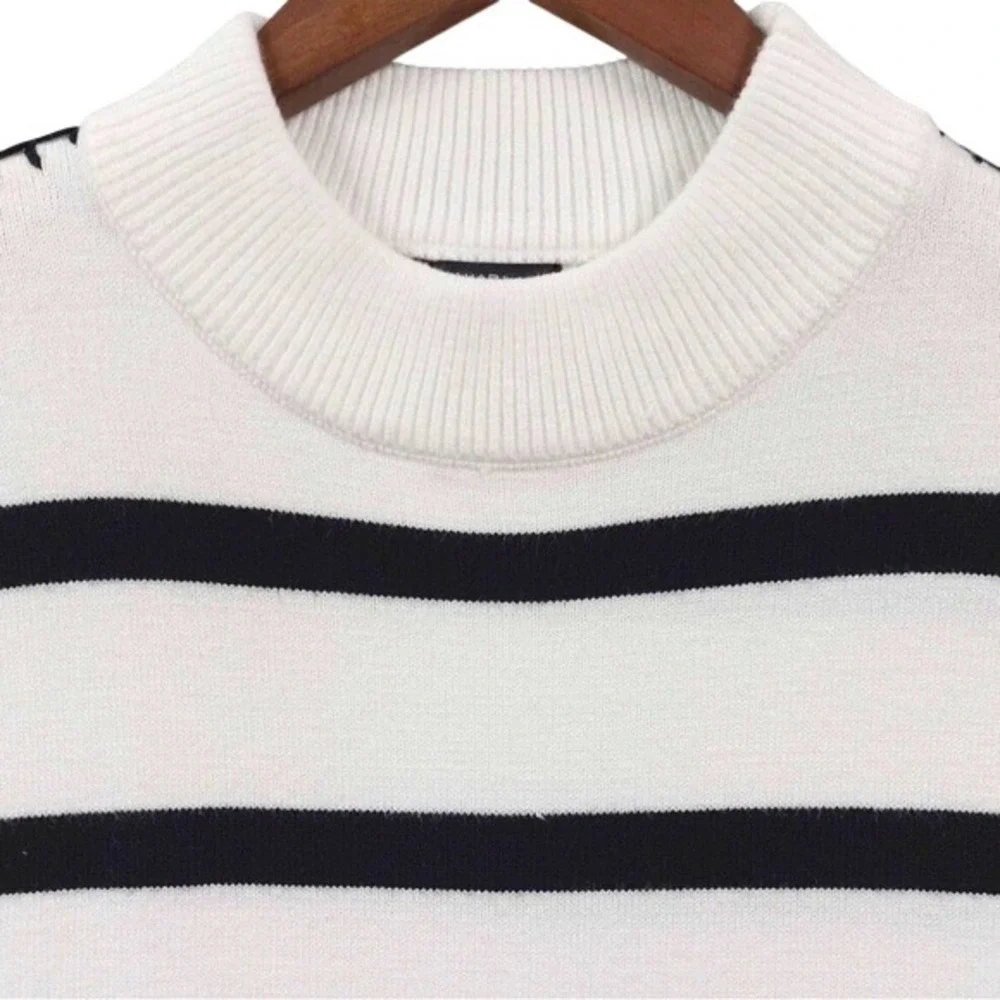 Tahari Women L/G White Black Stripe Mock‎ Neck Long Sleeve Sweater Knit Top - Picture 4 of 9